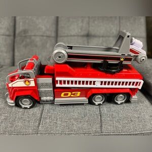 Paw Patrol the Movie: Marshalls Transforming City Fire Truck